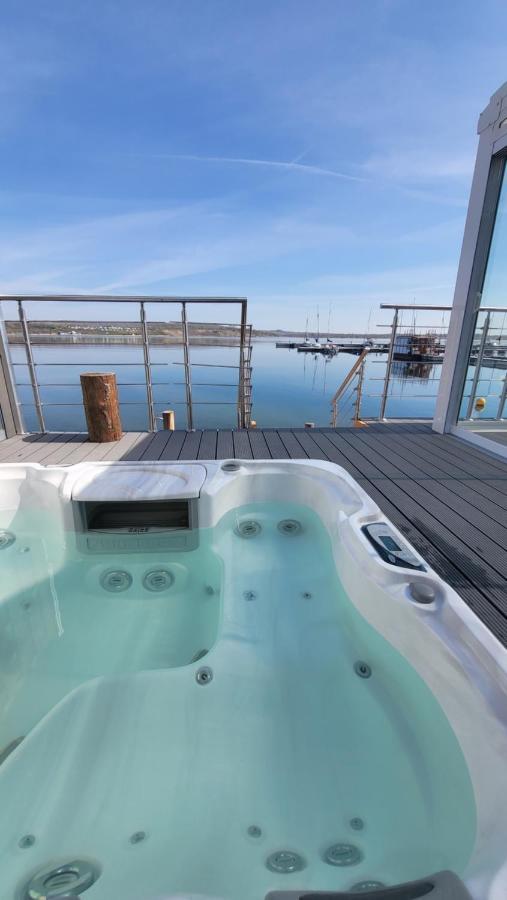 Seehaus Pippa Mit Sauna And Whirlpool Direkt Am See Mucheln Exterior photo